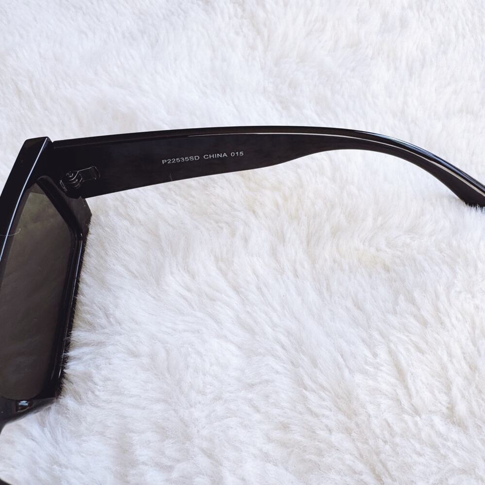 Aaron Black w/ Green Tint Rectangular Sunglasses - Picture 5 of 11